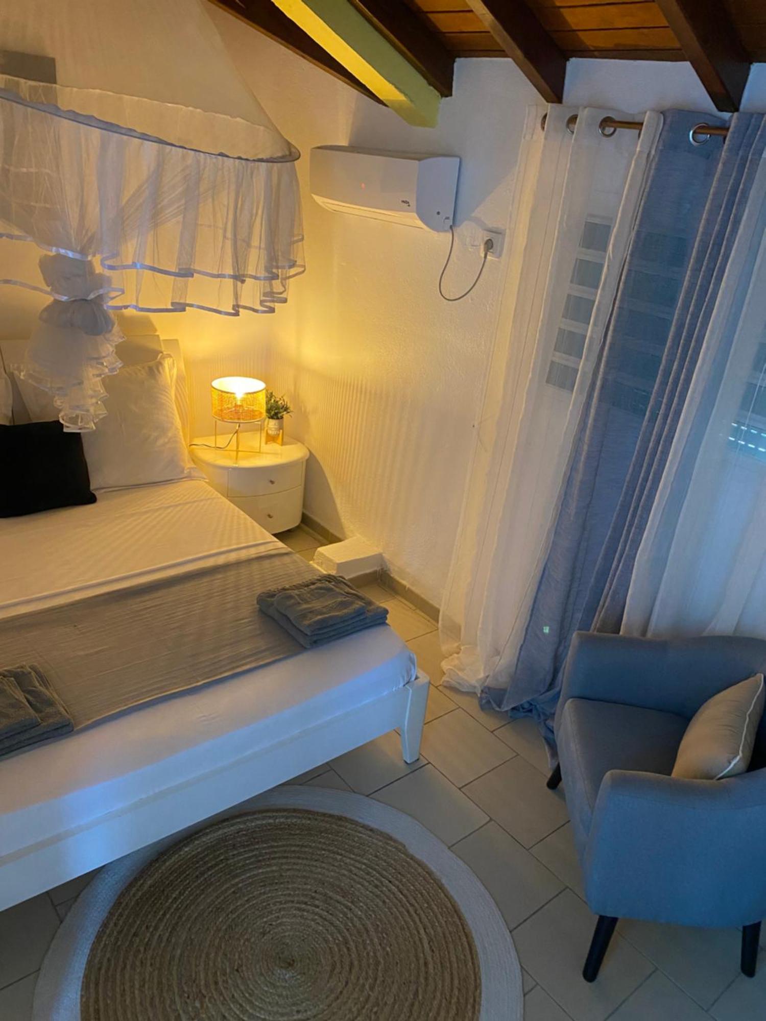 Chez Soul~Etage Entier Avec Vue Sur Mer Sainte-Rose Dış mekan fotoğraf
